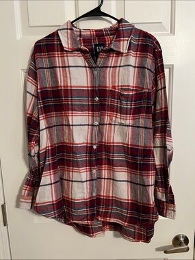GAP Red and White Plaid Lightweight Button-Down